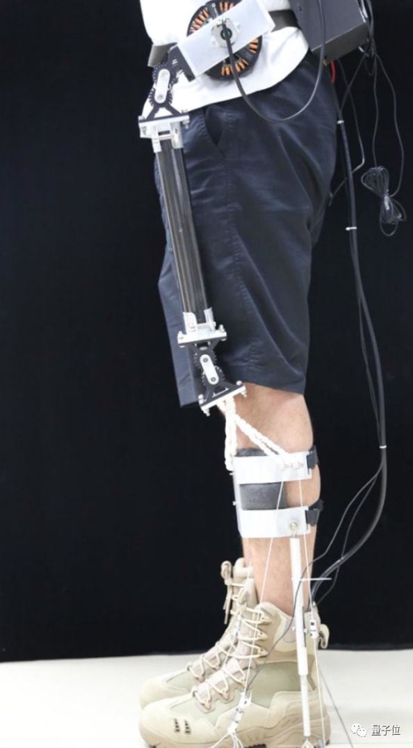 瘫痪病人怎么护理视频瘫痪小姐姐“自主”行走视频火了，曾借助轮椅完成舞蹈表演_https://www.jmylbn.com_新闻资讯_第15张