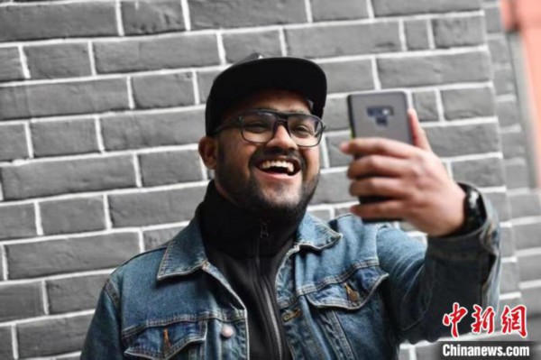 &ldquo;网红&rdquo;印度医学生的别样新春：用短视频搭建印中交流之桥