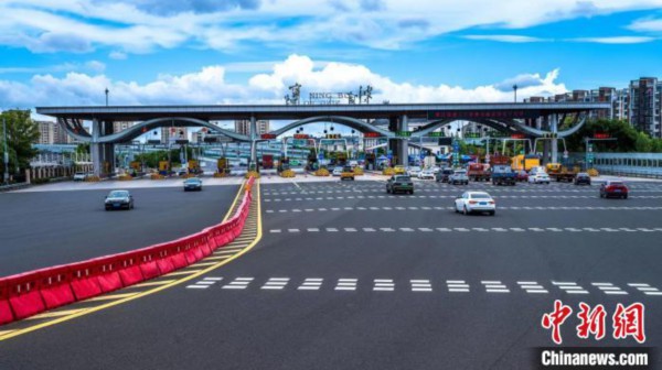 国庆高速&ldquo;免通&rdquo;十年侧记：多项变革赋能通行新体验