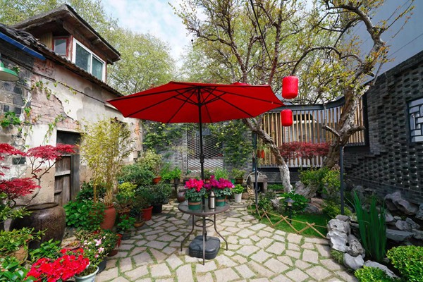 图为改造后的堆草巷33号院。受访者供图