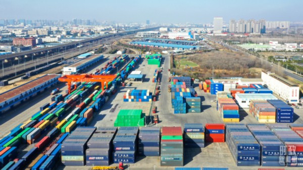 时政新闻眼丨第10次开讲&ldquo;新年第一课&rdquo;，习近平深刻阐述&ldquo;中国式现代化&rdquo;