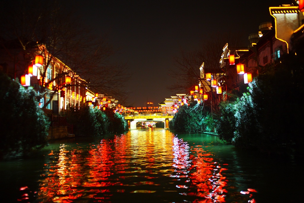 点击查看源网页