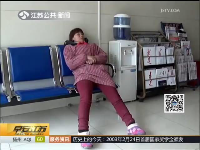 捡废品双方大打出手 竟为几个废旧纸盒