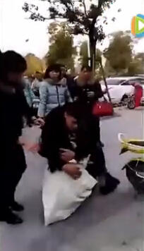 网曝南京街头打小三12