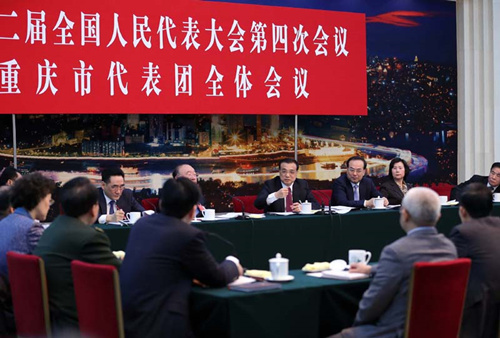 3月8日，国务院总理李克强参加十二届全国人大四次会议重庆代表团全体会议