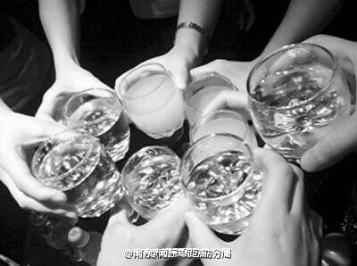 江苏名酒排行榜_江苏历史上最出名的四款酒,每一款都是经典,全喝过的真有排面
