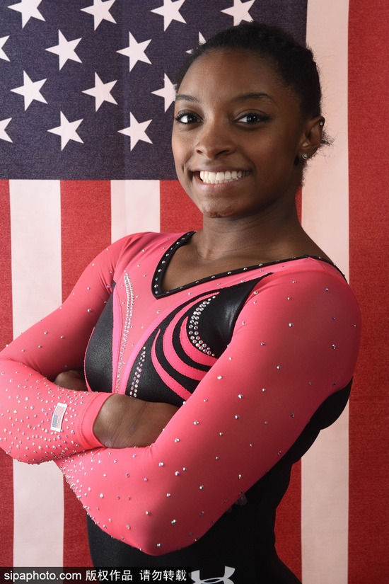 女子全能商春松0.1分失奖牌 美国选手包揽冠亚军