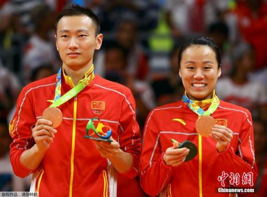 赵芸蕾承认与张楠分手:祝福张楠夺冠 望各自安好