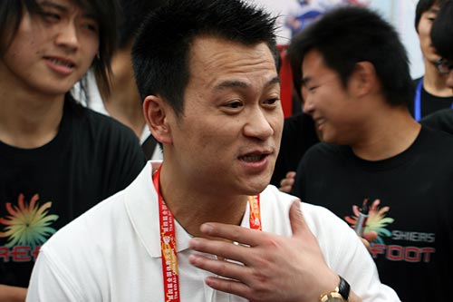 中国举重队教练盼