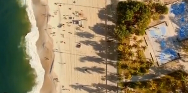 　　里约奥运开幕式短片：里约奥运开幕短片，以上帝视角展现里约自然和城市风光。