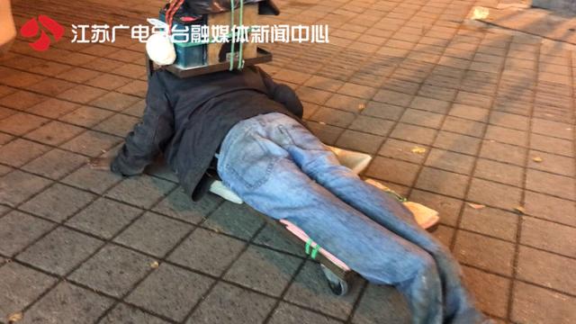 1b7e00009235e1743cac