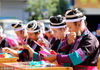 2018年10月31日，广西柳州，侗乡绣娘三江侗族自治县同乐苗族乡同乐村进行刺绣比赛。