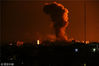 当地时间2018年11月12日，加沙地带，以色列空袭哈马斯控制电视台。据报道，以色列军队新闻处消息称，该国军方记录到加沙地带至少10次火箭弹发射，并拦截了其中2枚。