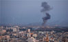 当地时间2018年11月12日，加沙地带，以色列空袭哈马斯控制电视台。据报道，以色列军队新闻处消息称，该国军方记录到加沙地带至少10次火箭弹发射，并拦截了其中2枚。