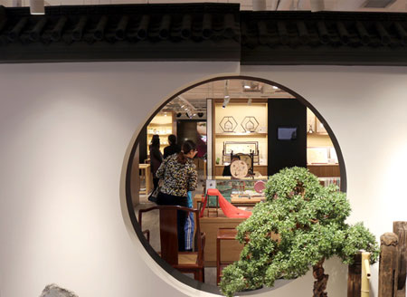 Suzhou Artisan Park showcases selected crafts