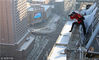 2012年12月4日，为了一个好的角度，郭锐经常爬上长春的各种高楼。