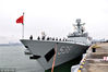 2018年12月9日，在中国海军护航10周年来临之际，海军第31批护航编队从湛江某军港解缆启航，奔赴亚丁湾、索马里海域执行护航任务。图为导弹护卫舰许昌舰。
