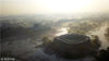 2018年12月18日，扬州瘦西湖风景区被平流雾笼罩，宛如人间仙境（无人机拍摄）。
