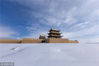 2018年12月22日，甘肃嘉峪关长城大雪后风景美如童话。