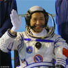 2005年9月，酒泉航天卫星发射中心，航天员聂海胜参加神舟六号第一次天、地、箭、船、人综合演练。
