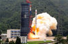 2018年6月27日11时30分，中国在西昌卫星发射中心用长征二号丙运载火箭，成功将新技术试验双星发射升空，卫星进入预定轨道。这两颗卫星主要用于开展星间链路组网及新型对地观测技术试验。此次卫星发射任务，也是中国长征系列运载火箭的第278次航天飞行。  张铮逸(通讯员)/中新社/视觉中国