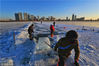 2018年12月08日，黑龙江省哈尔滨市，松花江采冰，今日正式出冰。本次采冰，是为第二十届哈尔滨冰雪大世界的建造而进行。