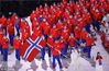 2018年2月9日，韩国-挪威的Emil Hegle Svendsen携带国旗在开幕式上。