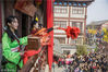 2018年2月16日大年初一，来自27个国家的45名北京语言大学外国留学生，在河南省漯河市干河陈乡干河陈村过大年，大年初一这天，留学生们参观了河上街庙会，体验了民俗展演，还身着中国传统服饰，参加河上街《新年祈福》和巡游活动。
