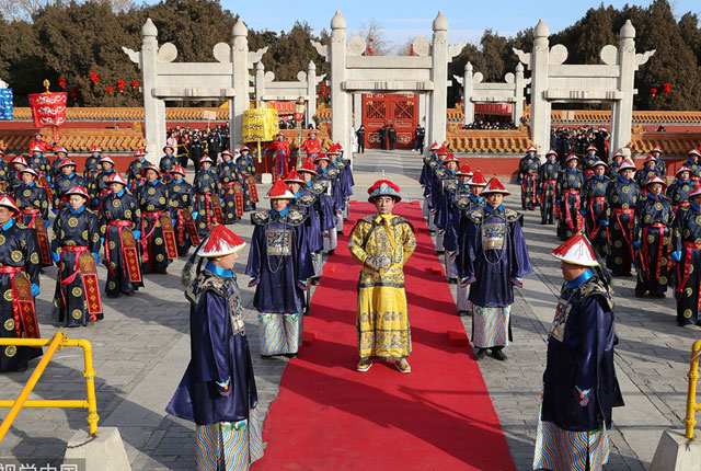 北京地坛庙会再现清朝宫廷祭地文化