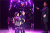 2018年4月21日晚，沈阳，《泡泡传奇秀》在盛京大剧院歌剧厅上演，大朋友小朋友玩得超嗨，满场笑声、欢呼声。