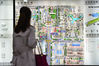 2018年4月25日，天津，全新的3D画面街区图能让乘客更清晰的辨明车站出口位置。