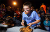 当地时间2014年10月30日，美国北卡罗来纳州索菲亚，当地举行吃馅饼比赛，