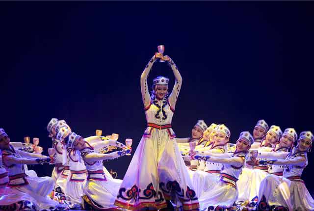 南京：南艺舞蹈学院原创作品专场演出精彩上演