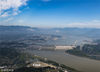 6月10日拍摄的三峡枢纽工程全景图。