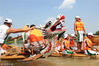 2018年6月10日，湖南永州，道县双塘村新龙船准备下水试划。