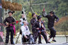 2017年12月15日  2017年 12月15日，当地侗族同胞在贵州省从江县贯洞镇首届乡村民族文化旅游节开幕式上表演《行歌坐月》。