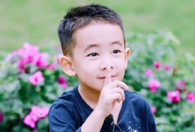 小小春证实回归《爸爸6》路透曝光！范丞丞、毕雯珺实习奶爸到位