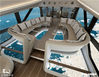 Airlander 10由英国设计公司Design Q设计，客舱长度为46米（151英尺），要比大多数单通道飞机的客舱大很多。在长达3天的奢华旅行中，能够容纳19名乘客和船员。其内部设计包括含浴室的私人卧室、带落地窗的Infinity Lounge休息室、能够提供全方位的可视角度，此外还有供乘客享用饮品和美食的Altitude Bar。

