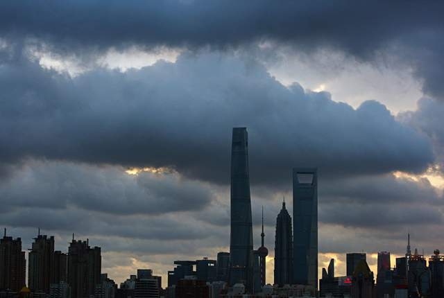 台风“安比”或将正面“造访”上海