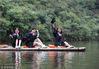 2018年7月2日，河南省登封市，大熊山仙人谷景区，郑州一高校的六名毕业生在景区揽月湖内的竹筏上拍摄创意毕业照。