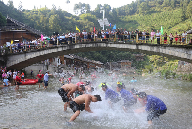 贵州黔东南举行“倒鱼节”民俗活动  祈求风调雨顺国泰民安