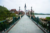2012年6月3日，广东惠州，“哈施塔特”原版临摹的欧式石桥。周楠/视觉中国