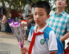 2018年9月10日，南京。当日是第三十四个教师节，南京一小学的小学生们带了鲜花送给自己的老师，祝福老师们教师节节日快乐。