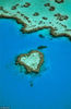 心形礁 (Heart Reef)坐落在大堡礁(Great Barrier Reef)降灵群岛(Whitsundays)之中,大量珊瑚汇集在此,自然形成心形,十分壮观美丽。Emmanuel VALENTIN/Getty Images