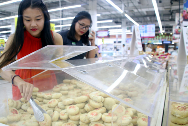 苏州：平价散装月饼中秋市场受欢迎