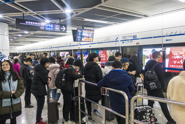 成都：中国首个5G地铁站正式开通