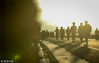 2019年1月5日，甘肃金昌，武警甘肃总队参训官兵在完成30公里徒步后，拍照合影留念。