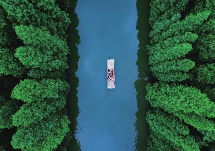 金湖：六十年砥砺奋进 描绘荷都锦绣画卷