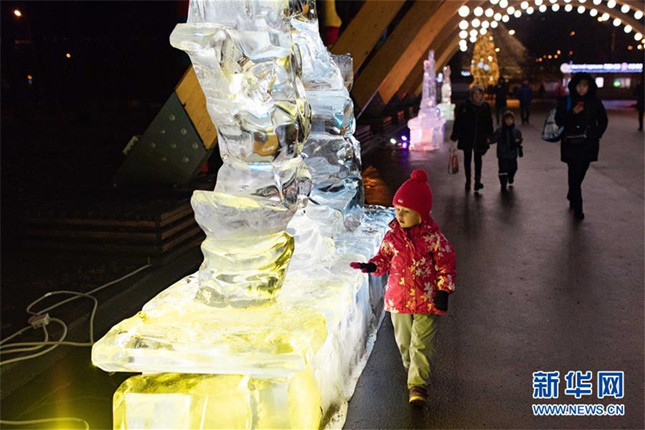 中国冰雕亮相莫斯科