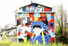 2016年03月14日，湖南省益阳市，南县乌嘴乡罗文村对本村连片的100多栋民居墙体进行彩绘，建成了湖南首个“涂鸦村庄”。宁党保/视觉中国
